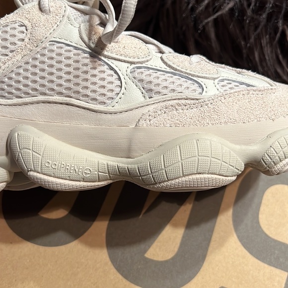 adidas | Yeezy 500 Blush - Picture 13 of 16